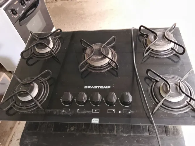 Cooktop Brastemp 5 bocas.