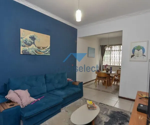 Tijuca | 2 Quartos Reformado, Sol da Manhã e Condomínio Acessível!