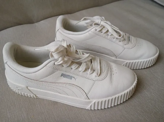 Tênis Puma Carina Off White 39