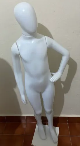 Manequins infantil (desapego)
