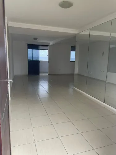 Alugo Apartamento 115m² no Catolé