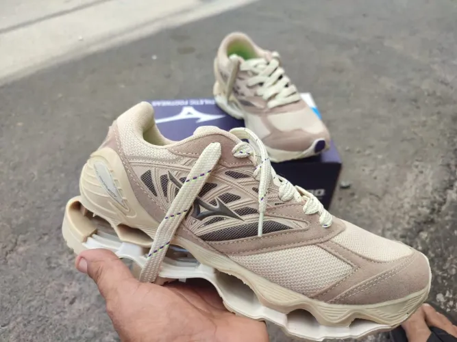Tênis Mizuno Wave Prophecy