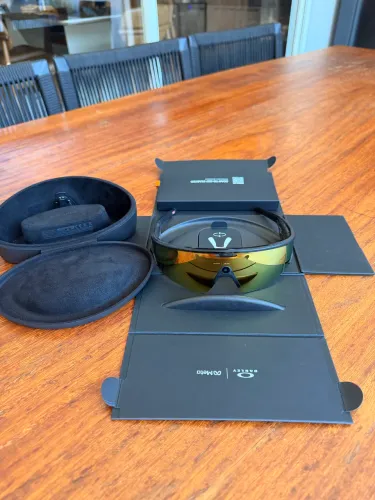 Oculos meta vanguard Oakley