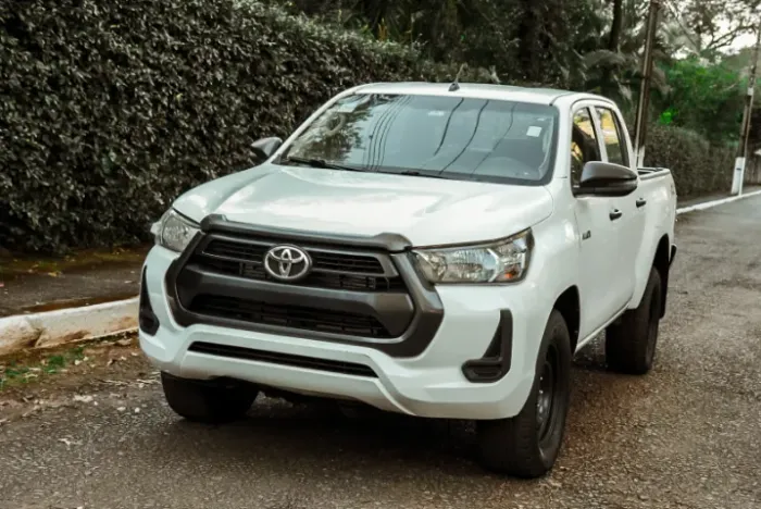 Toyota Hilux CD 4X4 2.8 Diesel Mec. 2021