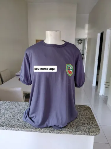 Camisa cinza com todos bordado 