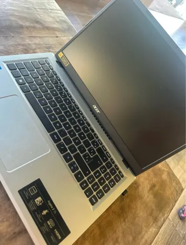 Notbook acer 512 gb novinho nunca usado 