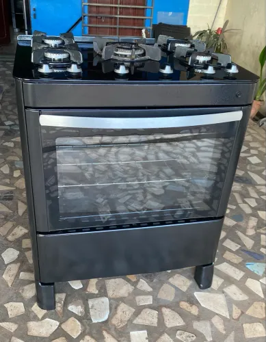Fogão 5 bocas Esmaltec mesa de vidro. ENTREGO