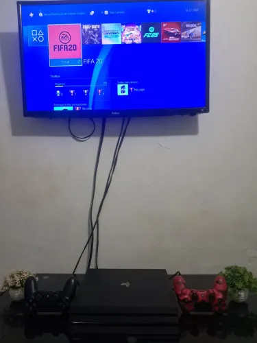 Ps4 pro original 1tb com 2 controles