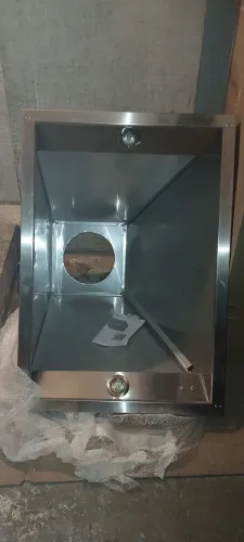 Coifa de exaustor de pequeno porte