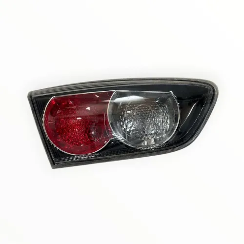 LANTERNA TAMPA ESQUERDA LANCER 2011 2017 ORIGINAL MITSUBISHI