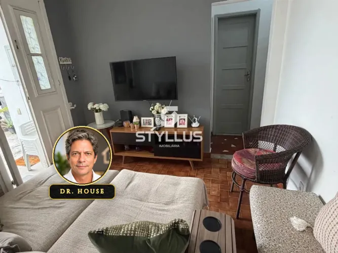 Casa de Vila Charmosa com Quintal e Sol da Manhã em Água Santa! M55E