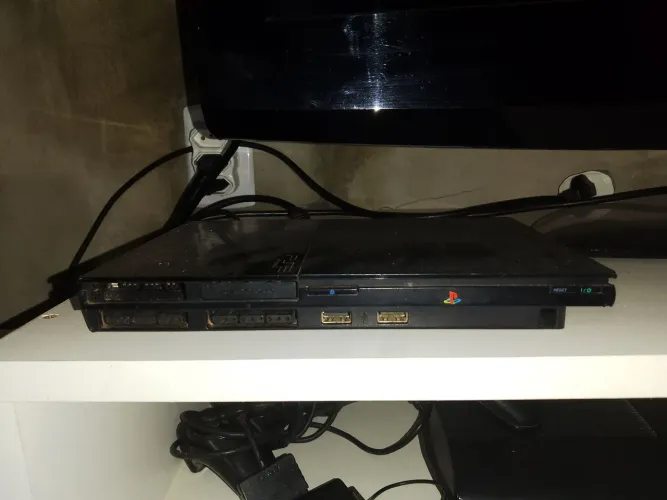 PlayStation 2 em bom estado