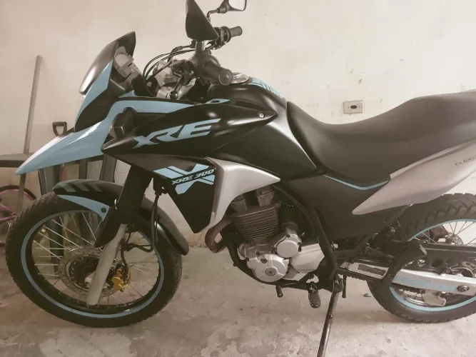 Moto XRE 300