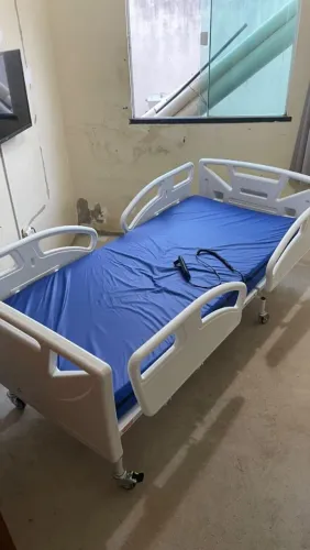 Cama hospitalar automática 