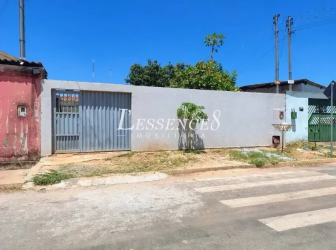 Casa 250m² com 2 Quartos | Jardim Florença | Oportunidade!
