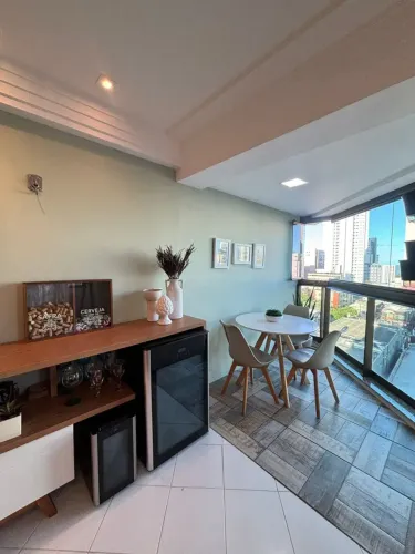 Porteira Fechada 103m², 3 Quartos (1 Suíte) + Dependência e 2 Vagas em Boa Viagem