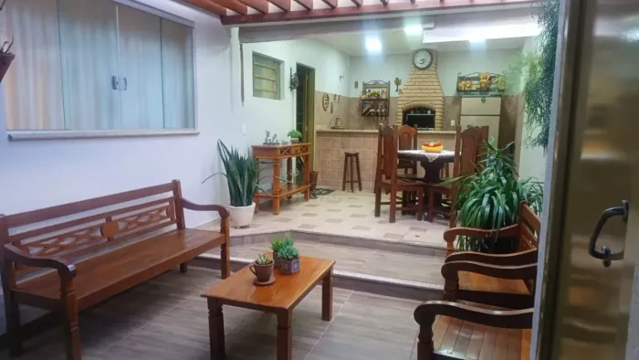 Casa à venda no bairro Jardim Higienópolis em Bauru-SP.