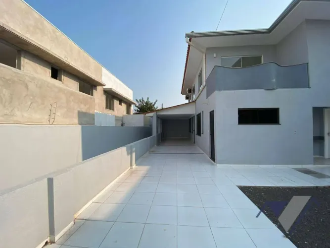Sobrado com 3 dormitórios à venda, 261 m² por R$ 1.150.000,00 - Country - Cascavel/PR