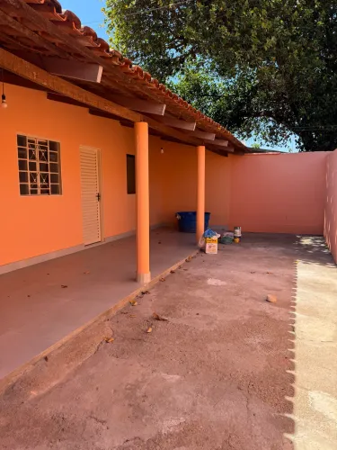 CASA PARA ALUGAR l 1SUÍTE l REGIÃO NORTE l R$1.300,00