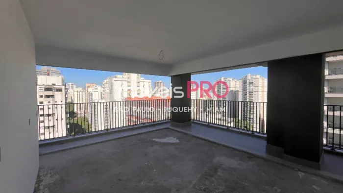 Apartamento no Campo Belo no contrapiso