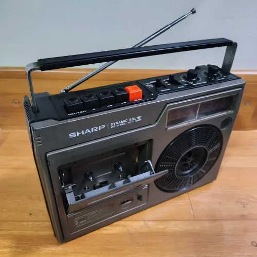 TICA FITA RADIO GRAVADOR - SHARP Dynamic Sound