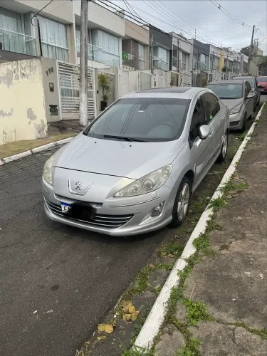 Peugeot 408 Sedan Griffe 2.0 Flex 16V 4P Aut. 2012