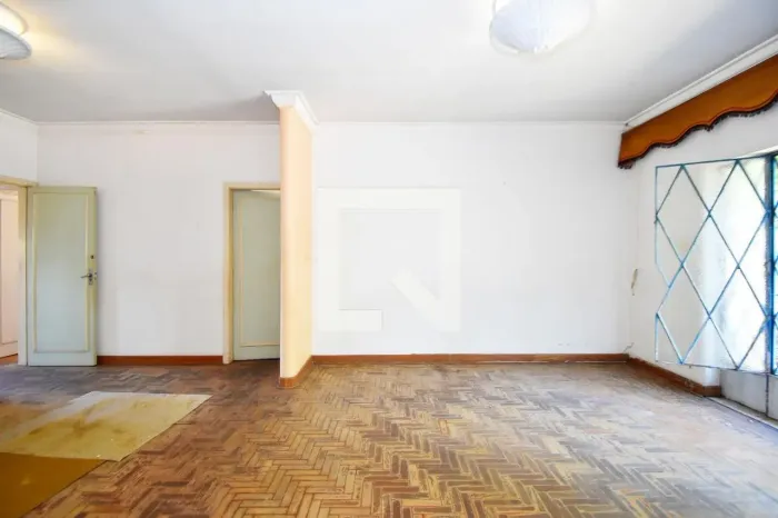 Casa à Venda - Sumaré, 4 Quartos, 315 m2
