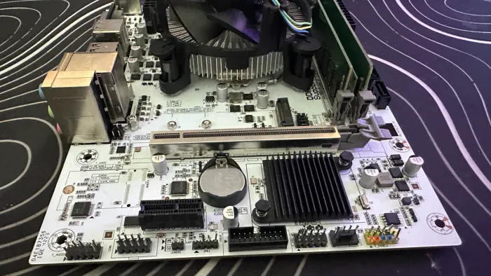 Kit gamer novo i5 da 10 Geração com 8 de ram