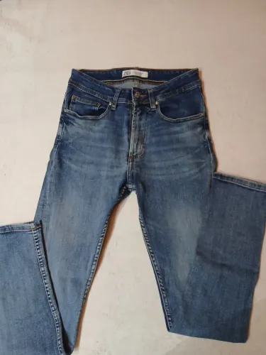 Calça Zara tamanho 36
