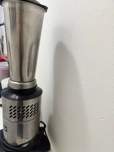 Vendo liquidificador profissional