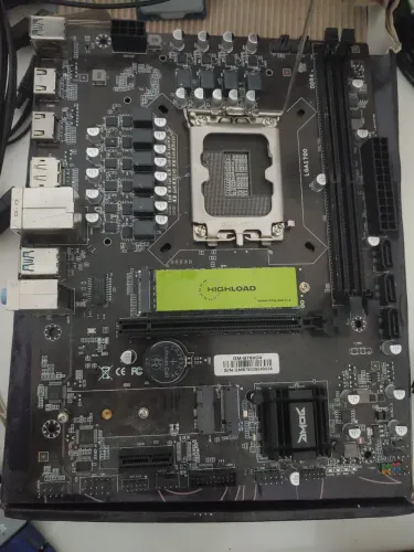 Placa mãe b760 nova. ddr4 pci 4.0 lga1700 12gen 13gen. Leia a descrição