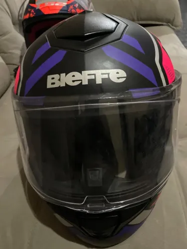 Dois capacete