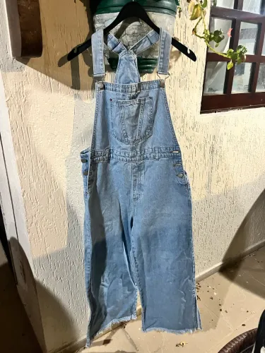 Macacão jeans M