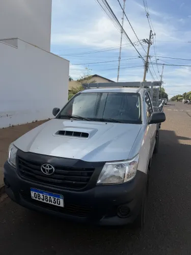 Toyota Hilux CS D4-d 4X4 3.0 TDI Dies. Mec. 2013