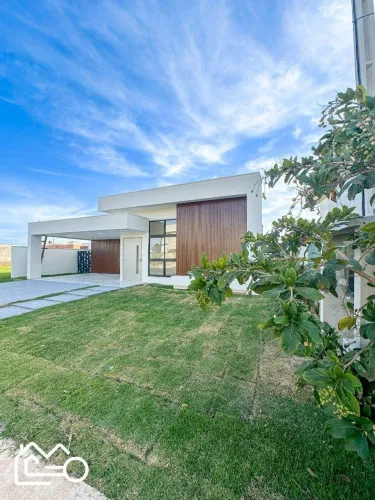 Casa Linear Nova no Alphaville Rio das Ostras | 4 Suítes, Closets, Piscina e Escritório