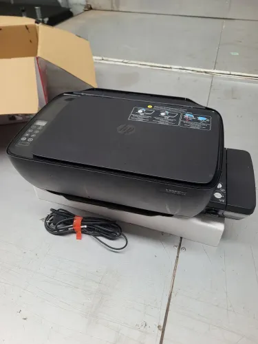 2 Impressoras HP e Canon