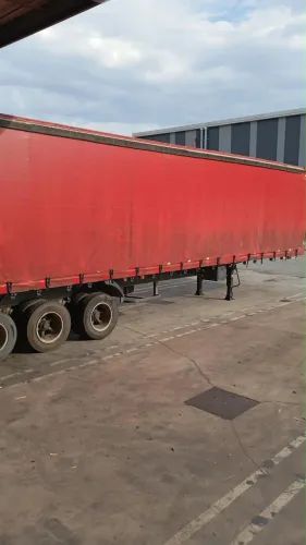 Carreta random 30 paletes toda reformada