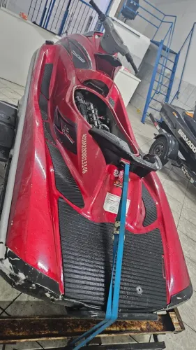 Jet ski yamaha vx 1100