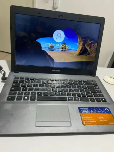 Notebook positivo Intel Quad core ,4gb,HD ssd,Bluetooth e Bateria 100% funcionando tudo!