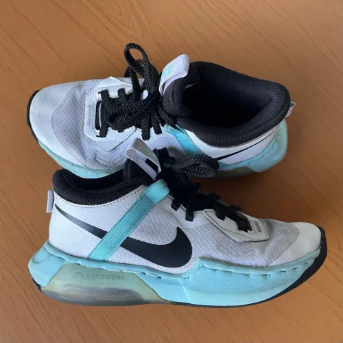 Tênis Nike Air Zoom Crossover