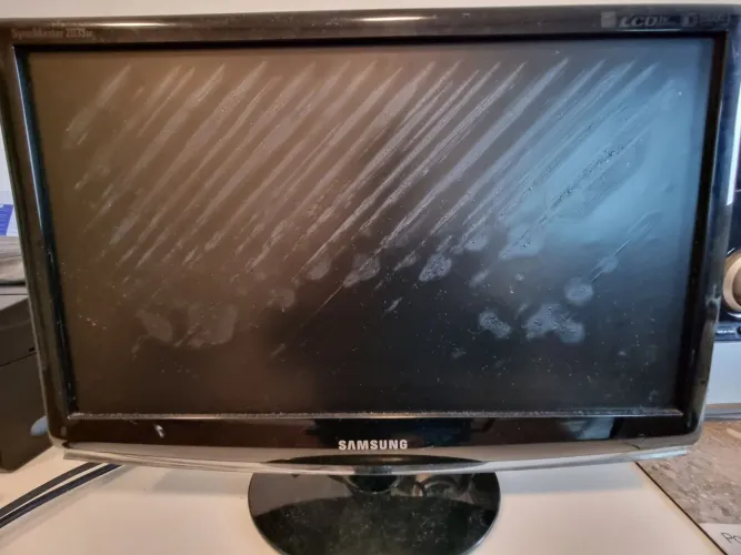 Monitor Samsung modelo 2033M