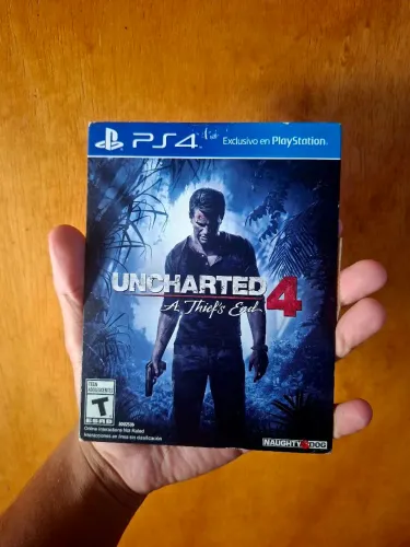PS4 - Jogo Mídia Física - Uncharted 4