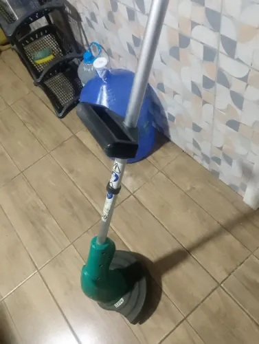 Aparador de grama 700w 220v