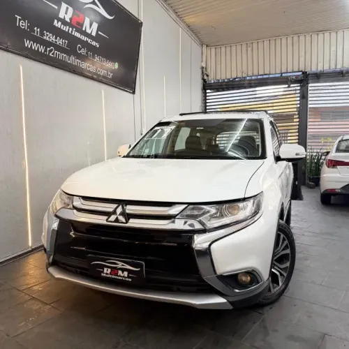 Mitsubishi Outlander 2.2 165cv Diesel Aut. 2017