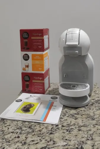 Cafeteira Nescafé Dolce Gusto Mini Me