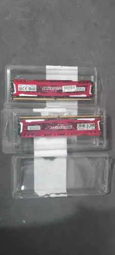 Memória ram 16gb ddr4 (8gb+8gb) 2400mhz.