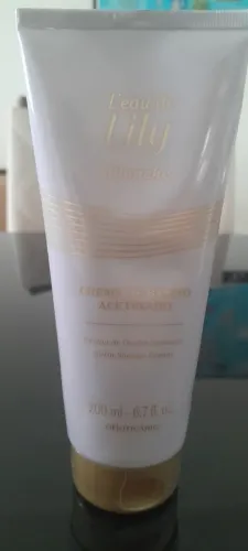 Creme acetinado da Lily em promoção!
