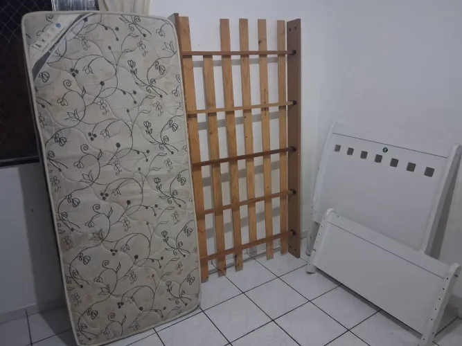 Cama de solteiro