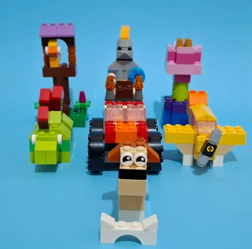 Lego Classic Conjunto de Peças Básicas(Ler a Descrição)