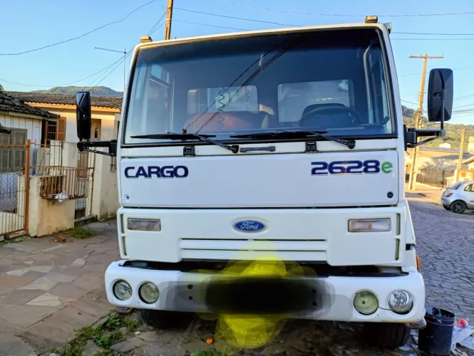 Caminhão confiável e muito forte